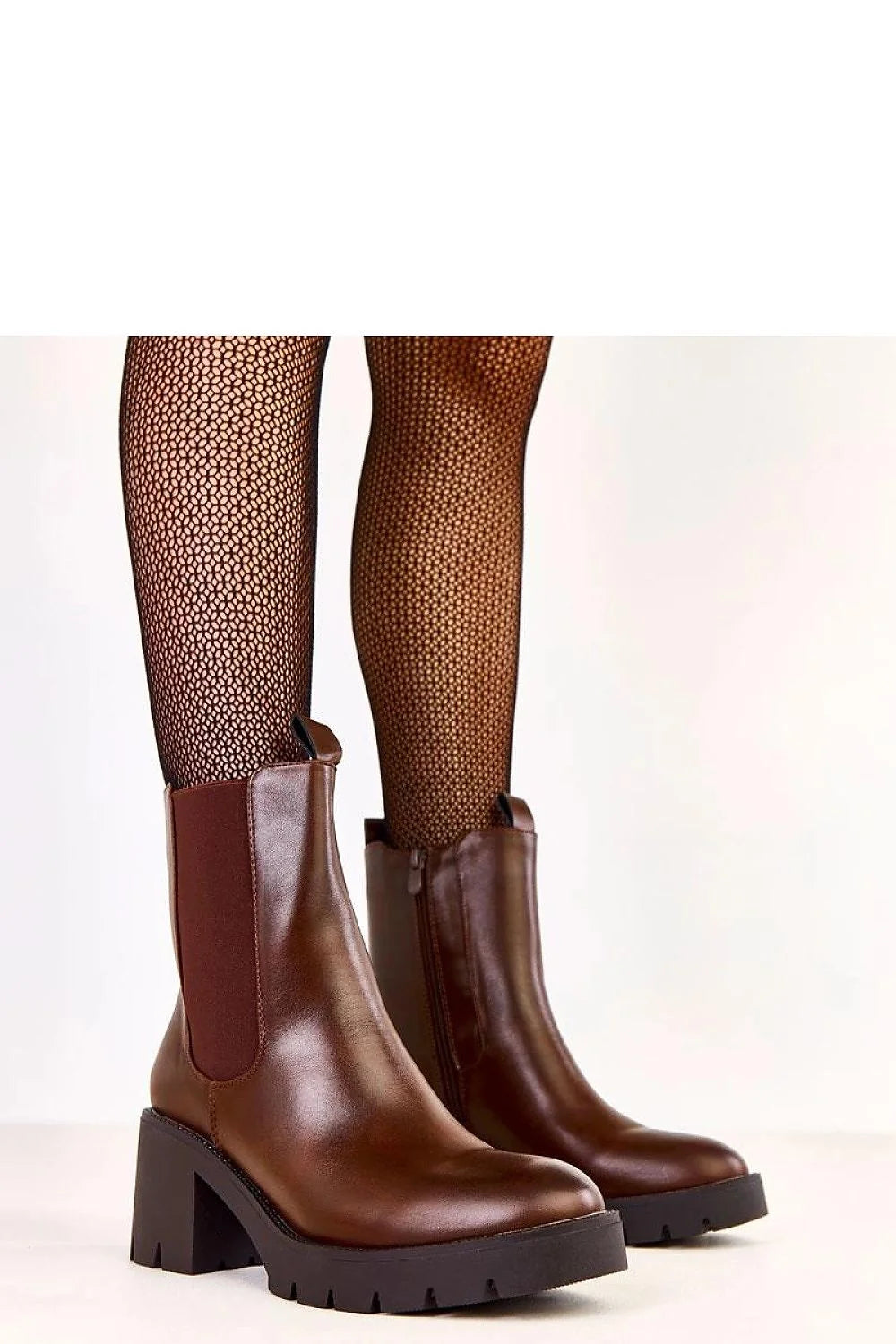 bottines femme cuir synthétique marron chocolat chelsea mi mollet empiècements élastiques latéraux zip intérieur talon bloc sept centimetres