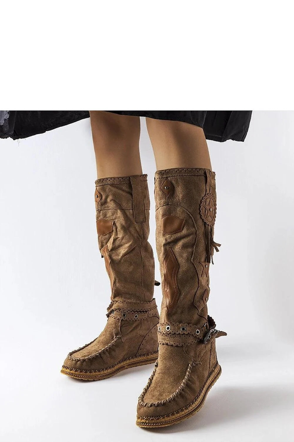 Bottes cothurnes Solea style western bohème cuir suédé brun clair femmes fermeture éclair latérale détails franges motifs géométriques