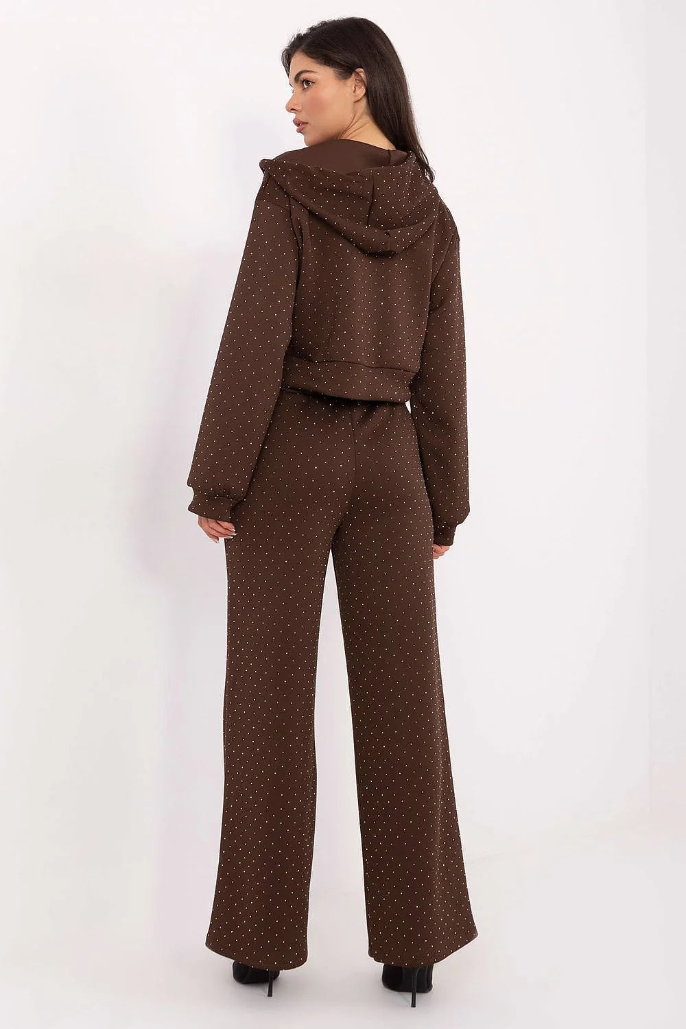 ensemble survêtement femme zippée capuche cordon strassée viscose polyester chocolat micropois blancs pantalon taille haute palazzo jambes larges poches discrètes