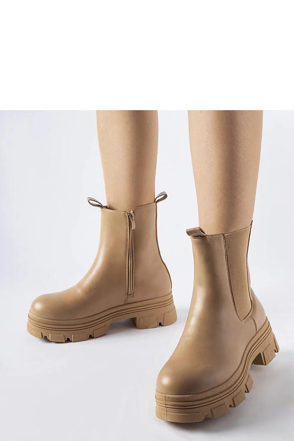 Bottines femmes beige clair design moderne coupe mi-haute semelle plateforme fermeture éclair élastique panneau arrière tirette