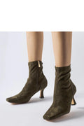 Bottines pour femmes en suède couleur kaki design élégant moderne talon incurvé fermure éclair dorée coupe ajustée cheville