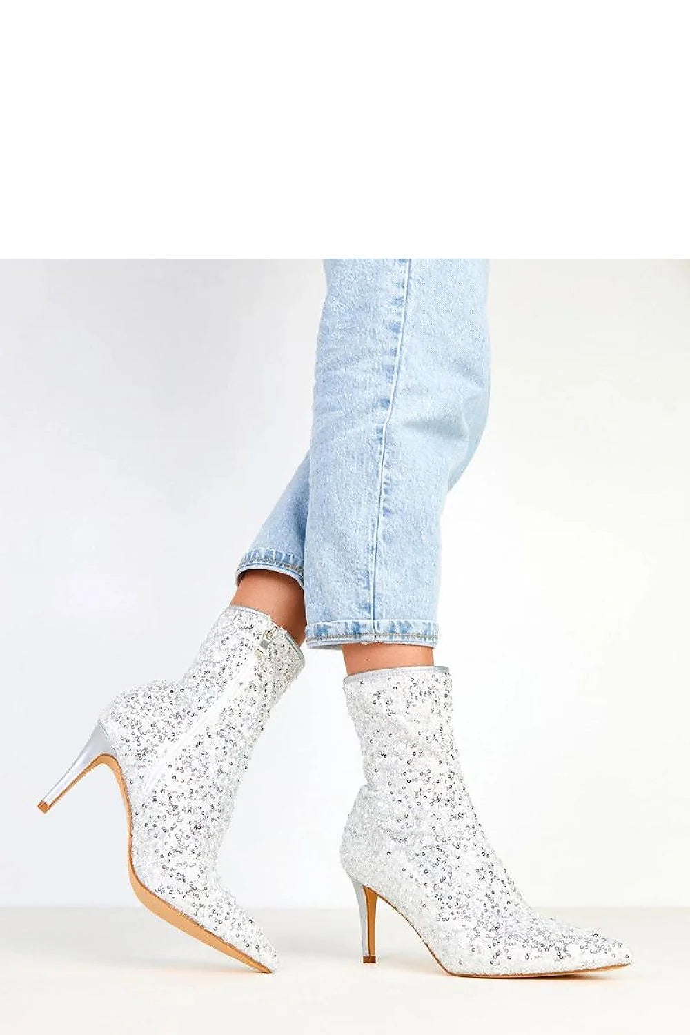 bottines femme pailletées argentées sequins textile tige cheville bout pointues talon aiguille élancées élégantes glamour spectaculaires doublées confortables