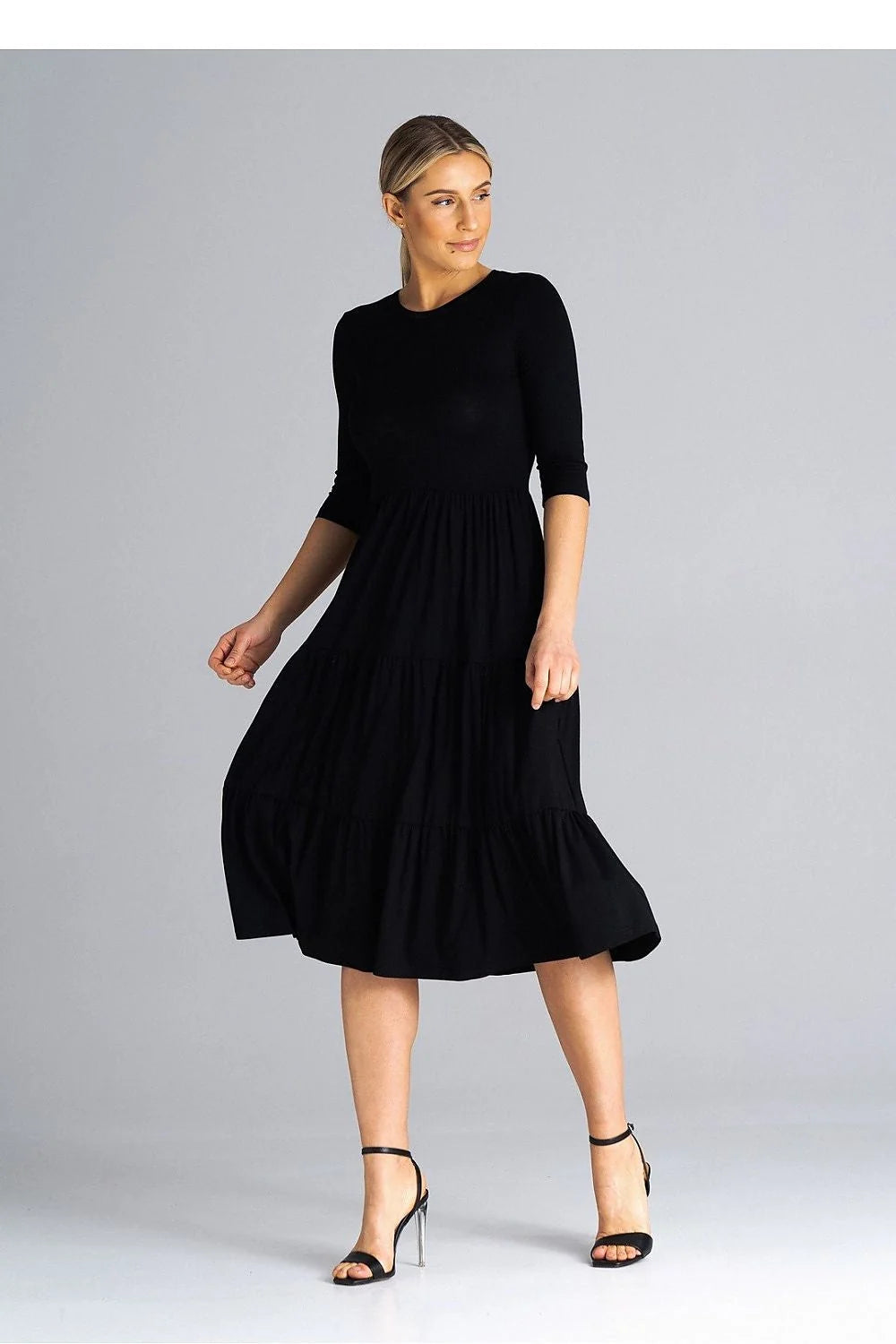 robe midi noire Figl manches troisquarts encolure ronde taille ajustable fronces paliers jersey extensible silhouette évasée confortable polyvalente