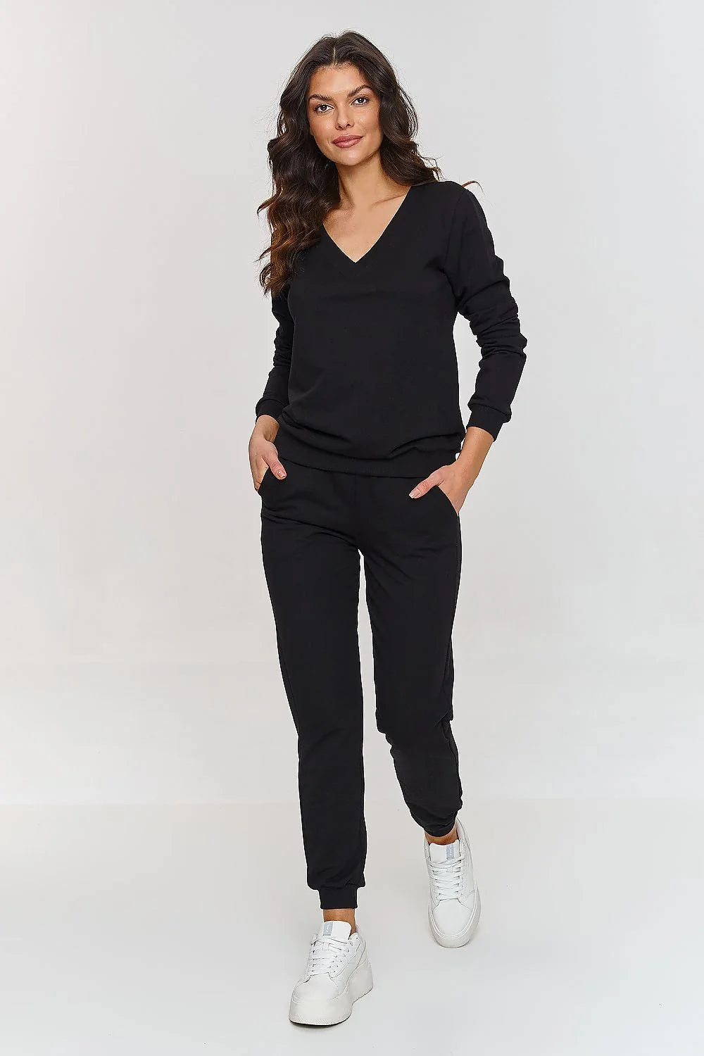 Ensemble Makadamia pour femme, survêtement élégant et confortable en coton, noir, coupe ajustée, occasion quotidienne, style moderne