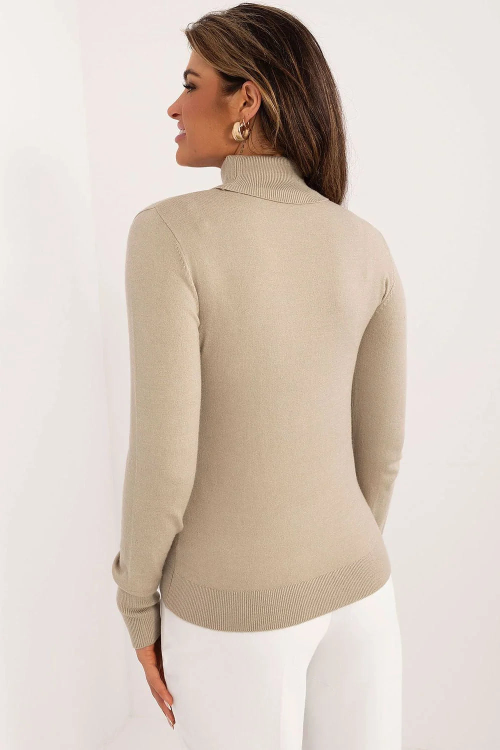 Pull col roulé pour femme en maille fine texture lisse polyvalent manches longues beige ajusté