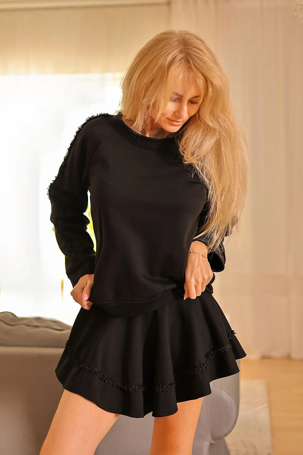 Ensemble femme haut manches longues raglan jupe courte évasée noir coton confort style décontracté