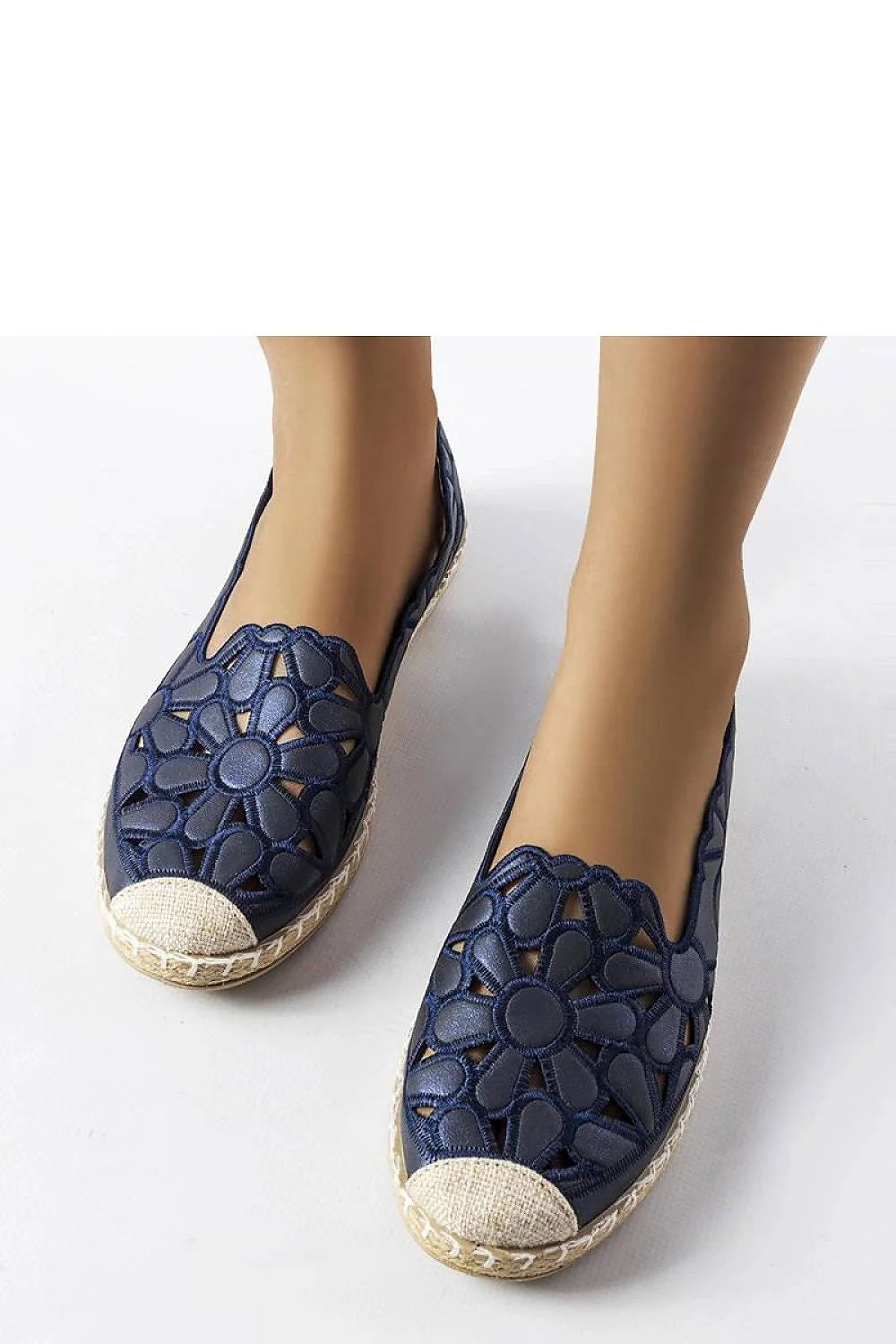 Espadrille Solea pour femme design moderne dentelle bleue motifs floraux semelle jute tressé confort été