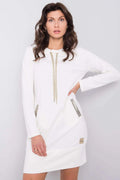 Robe blanche coton élasthanne élégante moderne manches longues détails dorés coupe droite décontractée casual