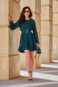 Robe élégante couleur verte foncée longues manches ceinture assortie volants en bas coupe ajustée femme