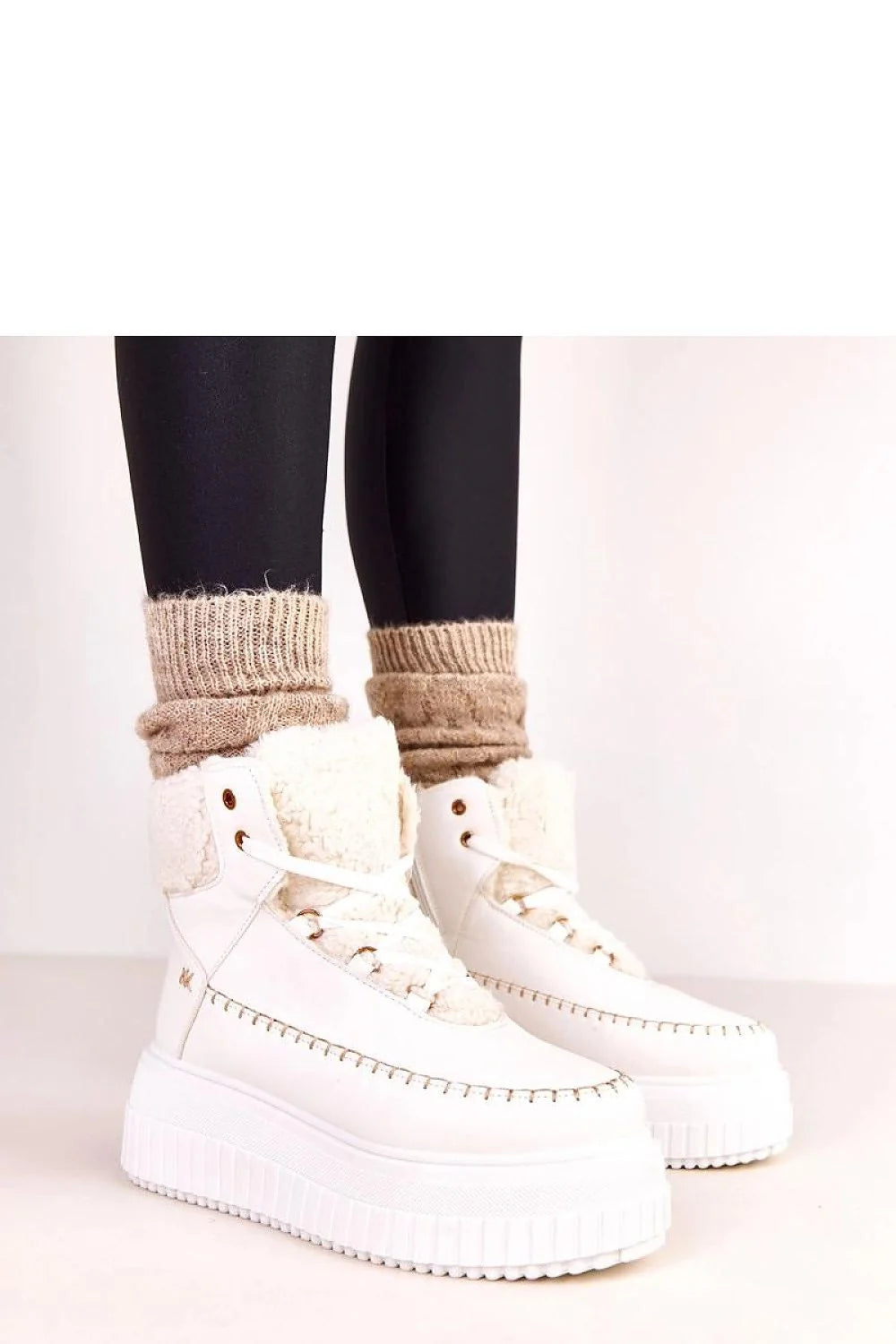 bottines sport femme lacets stylées urbanes confort quotidien cuir écologique synthétique crème sherpa fourré plateforme 6cm semelle crantée antidérapante cheville