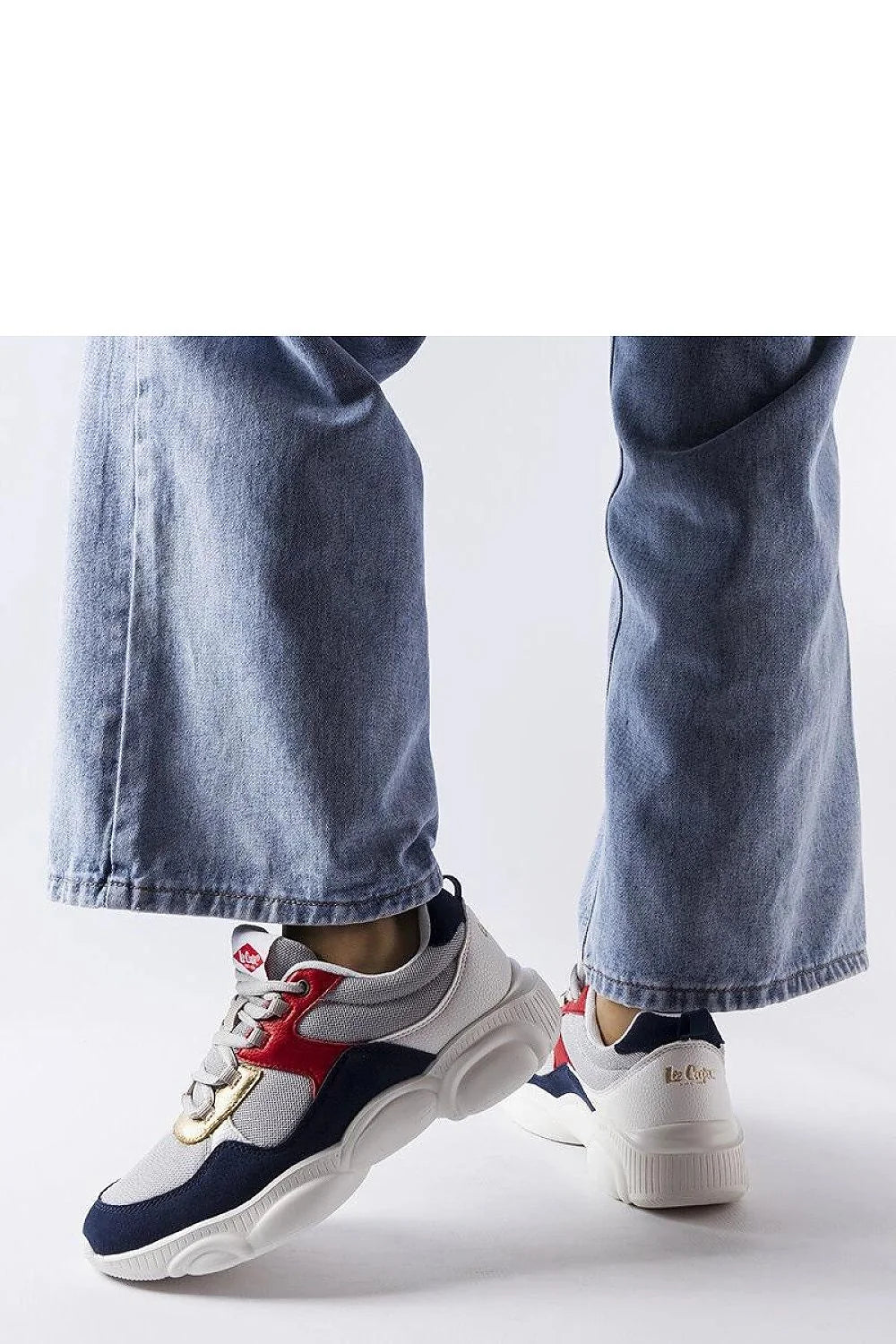 baskets chunky basses respirantes maillées cuir synthétique suédine bleu marine rouge doré semelle oversize coussinée lacets talon urbain confortable