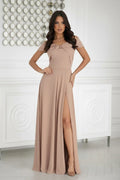 robe longue élégante scintillante métallisée champagne rosé décolleté espagnol torsadé drapé buste épaules dénudées jupe fluide évasée fente