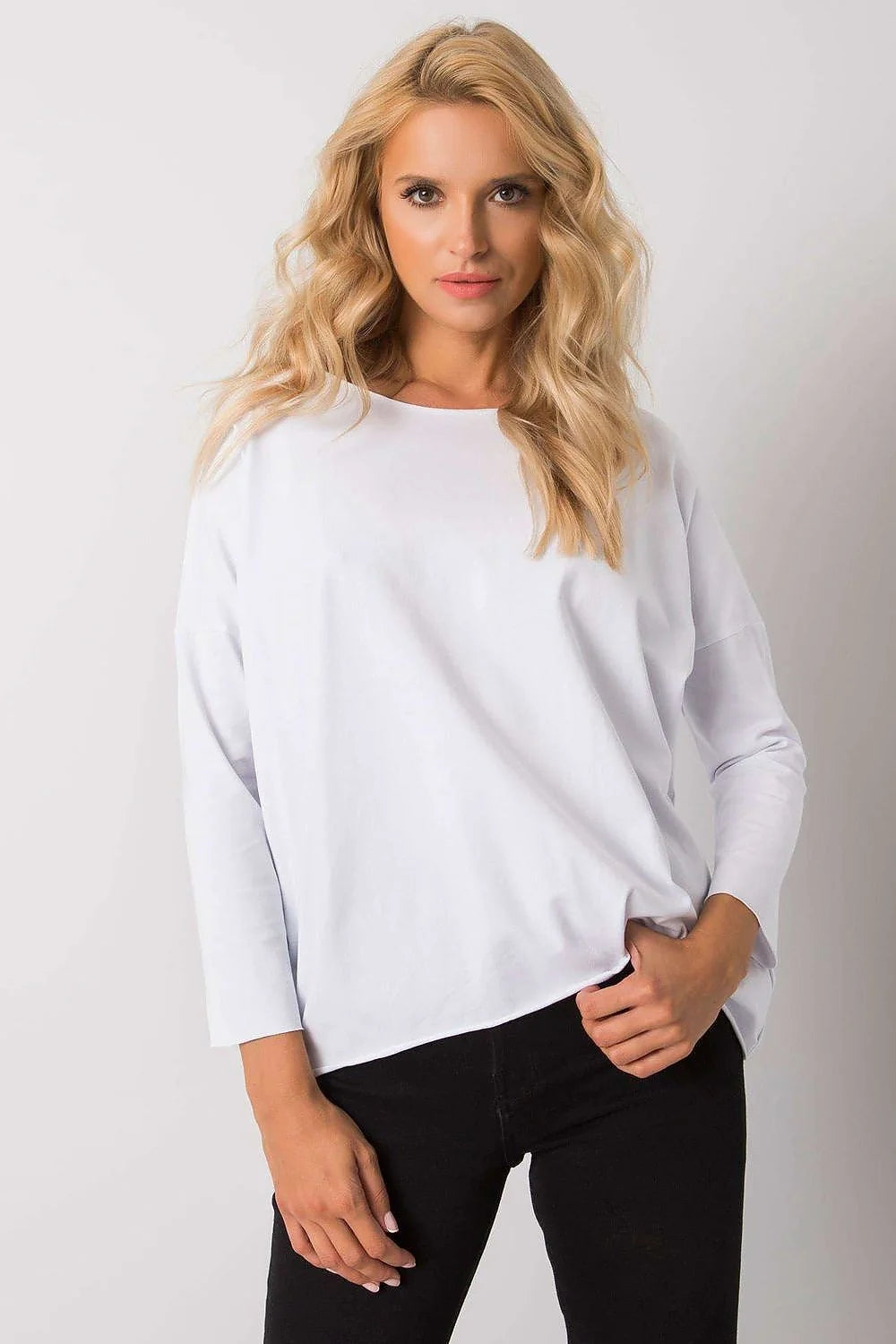 Ensemble féminin haut manches longues noir coton style décontracté confortable pour sorties et maison