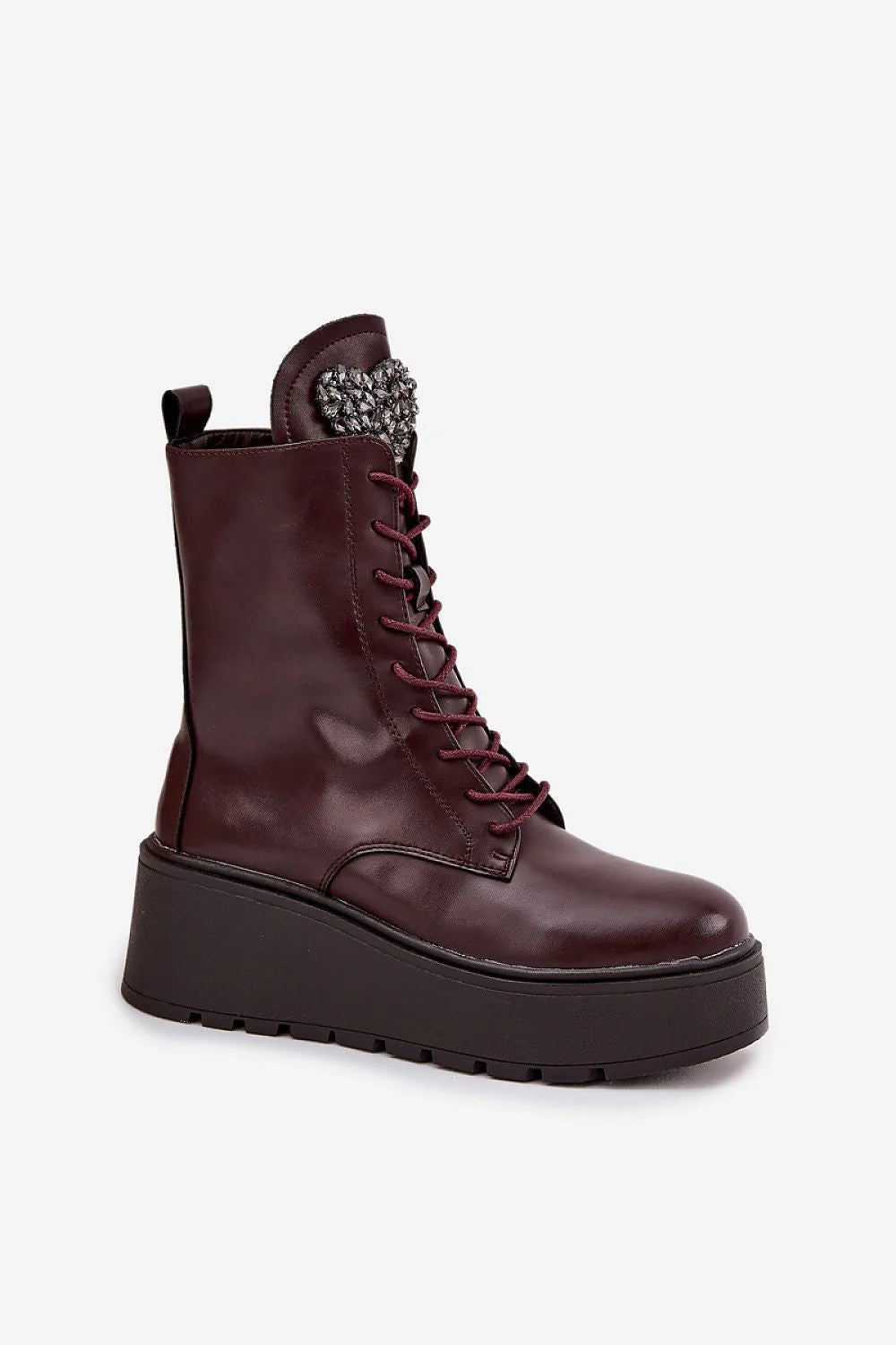 bottines femme cuir naturel bordeaux lisse plateforme noire crantée talon compensé stable confort doublure chaude lacets zip latéral coeur strass