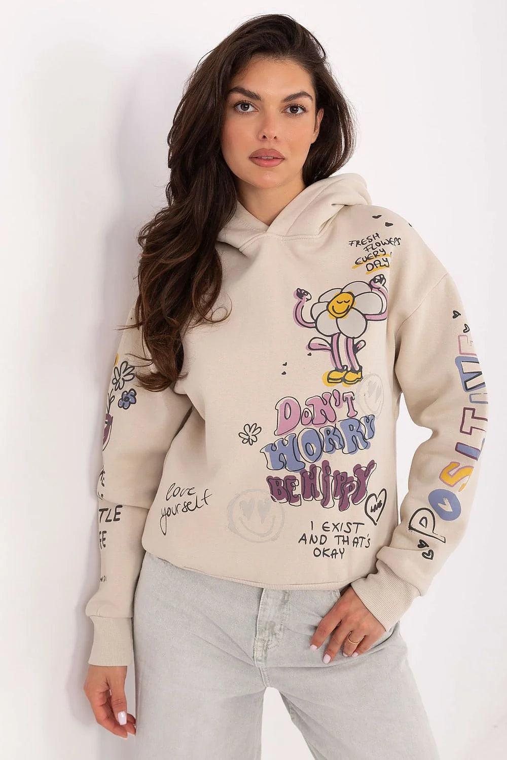 hoodie femme molletonné beige crème coupe relaxed courte capuche bords côtes manches longues poches latérales imprimés multicolores graphiques fleurs souriantes