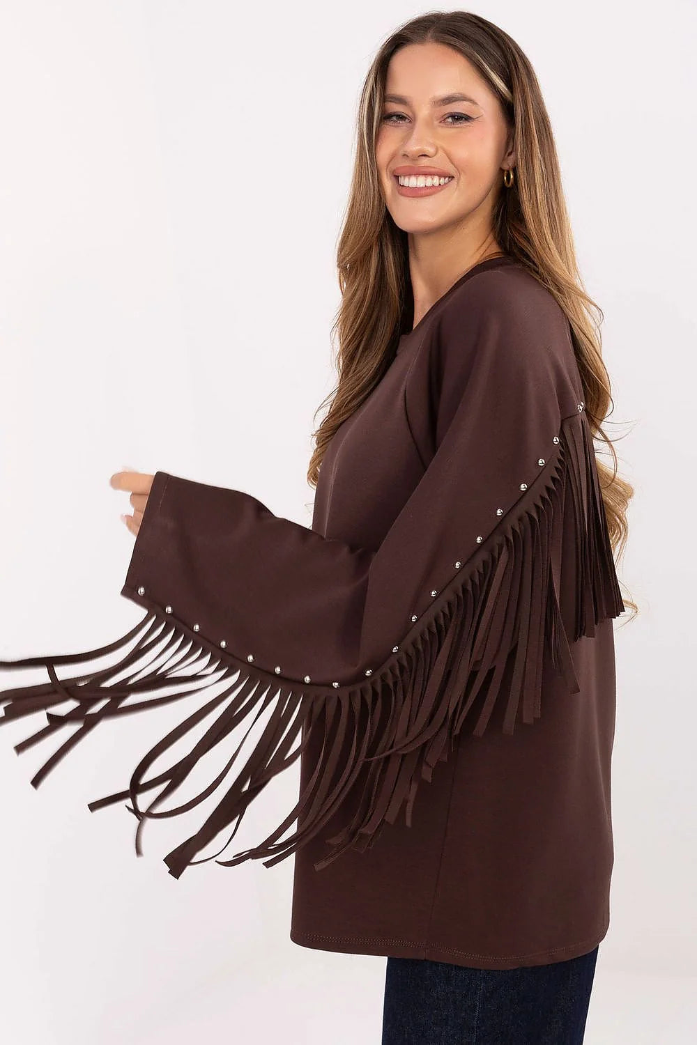 femme oversize pull marron chocolat viscose polyester doux confortable coupe ample col rond manches longues franges suédine rivets argentés bohème