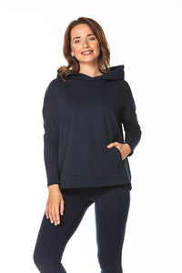 Ensemble sweatshirt coton polyester bleu marine ample capuche manches longues poche kangourou legging élastique bretelles style athlétique moderne