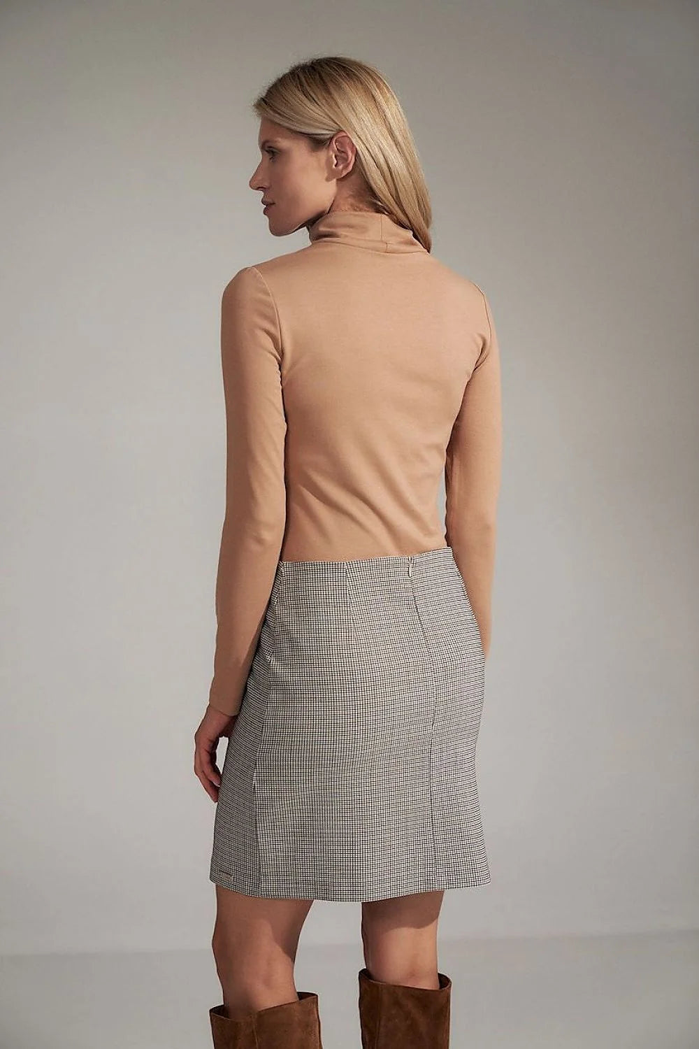 Pull col roulé viscose élasthanne élégant et confortable manches longues style classique blanc intemporel