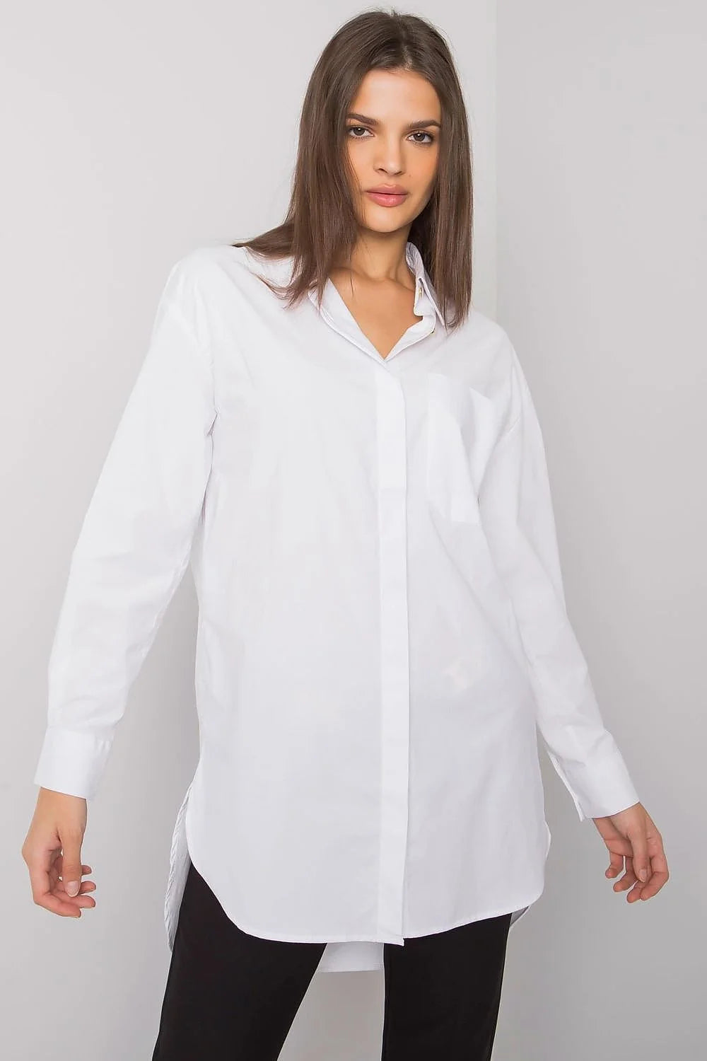 Chemise noire femme oversize coton polyester élégante chic moderne bureau soirée casual longue manche