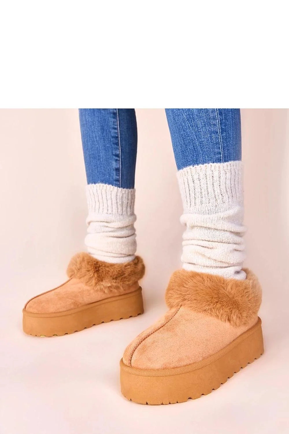 bottes neige brunes fourrure femme chaude confortable isolantes antidérapante semelle solide zippées cuir suédé écologique doublure douce élégantes mode hivernales