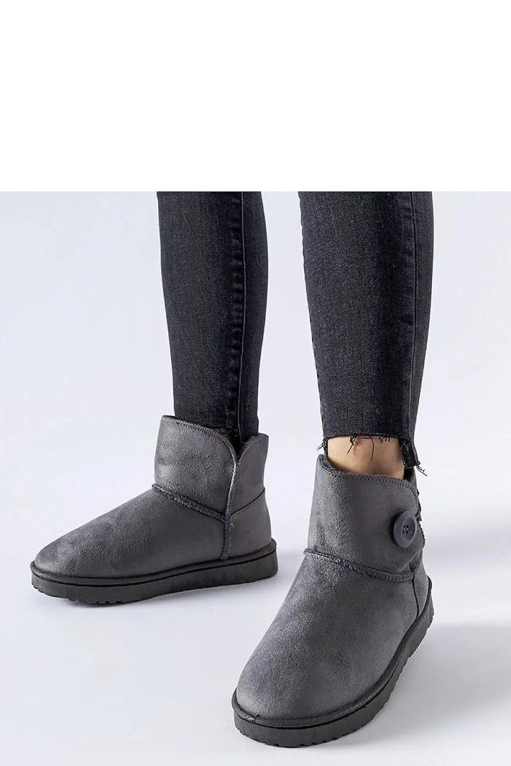 bottes neige Solea grises mi mollet moderne chic suédé synthétique caoutchouc semelle antidérapante doublure chaude bouton décoratif coutures apparentes confortable