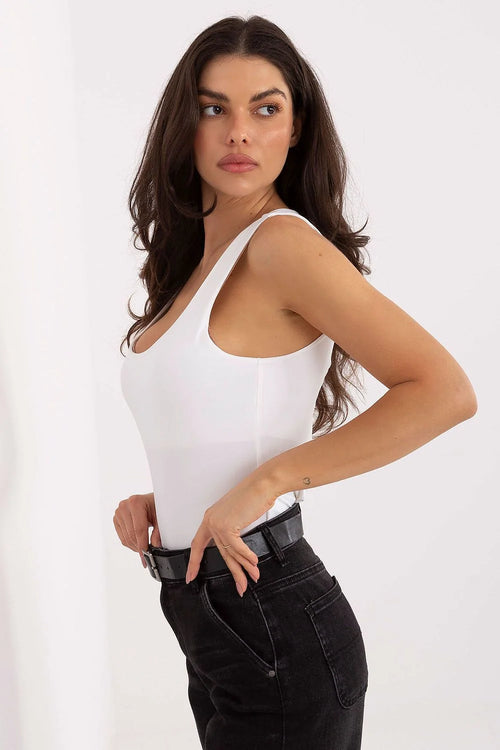 body femme sans manches blanc uni jersey stretch moulant opaque col rond larges bretelles seconde peau ajusté minimaliste intemporel basique