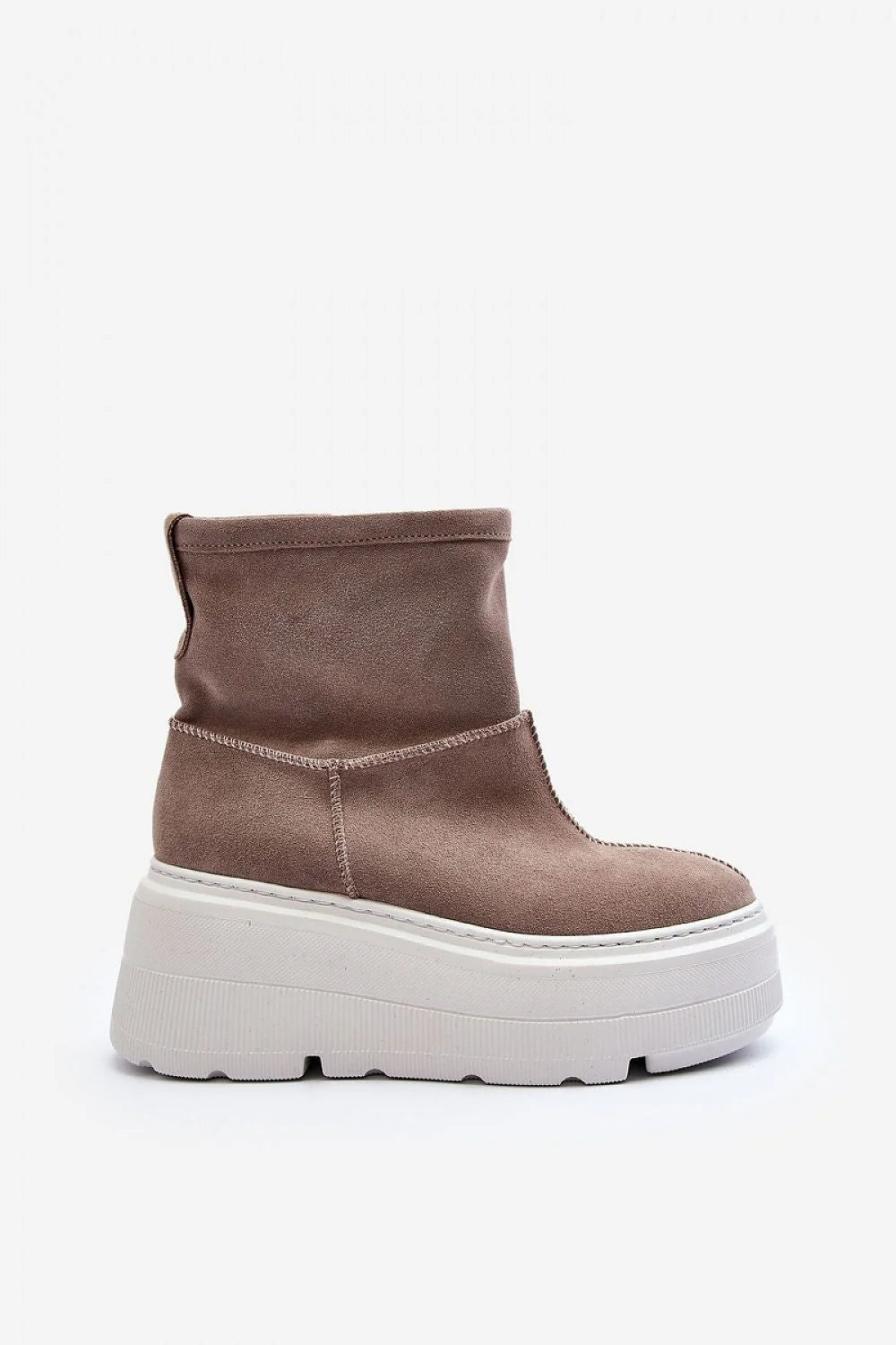 Bottes cothurnes Step in style pour femmes, cuir naturel, design moderne, taupe, plateforme massive, semelle douce, confortable, style élégant, talon 9 cm, tige 15.5 cm, bottines