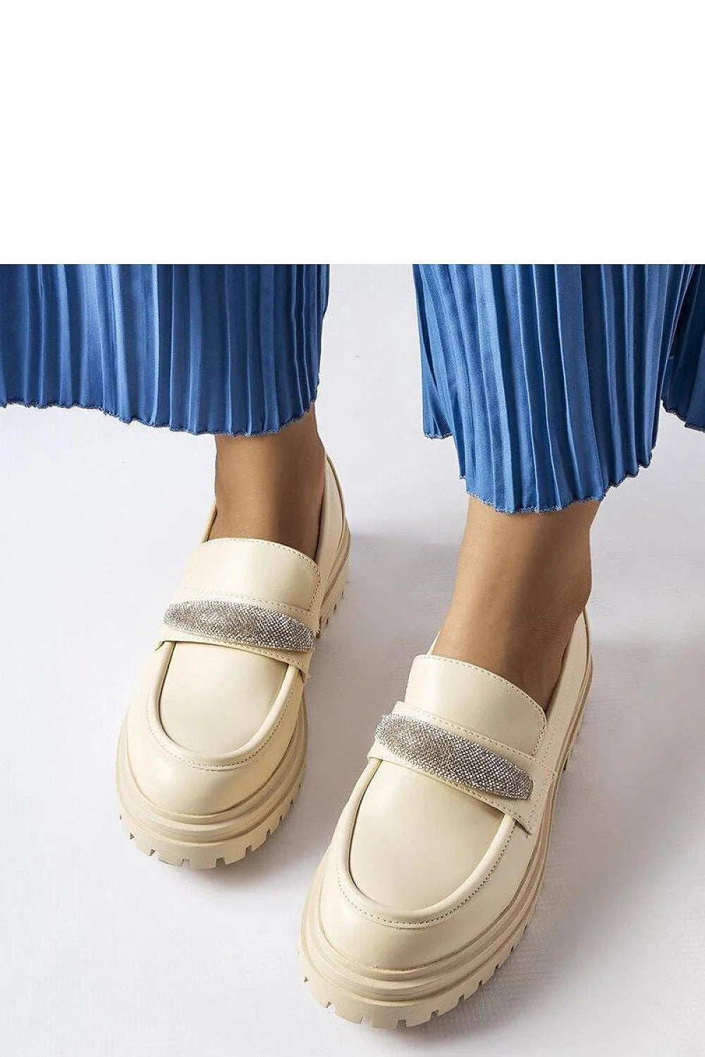 Mocassins pour femmes design moderne élégant beige simili-cuir sangle ornementale semelle épaisse confort occasion多种