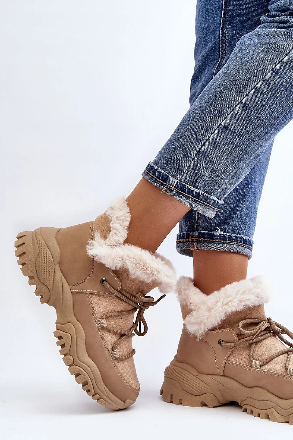 Bottes trappeur mode femme cuir écologique fourrure beige talon 6cm plateau 3.5cm style chunky