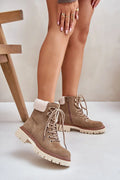 bottines trappeur femme daim taupe montantes col sherpa crème doublure lacets métalliques zip latéral semelle crantée beige talon modéré