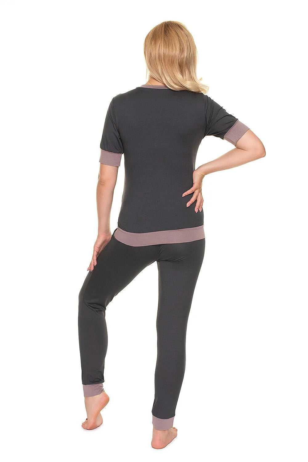 Pyjama de maternité doux et confortable en coton pour femmes enceintes, style moderne et pratique