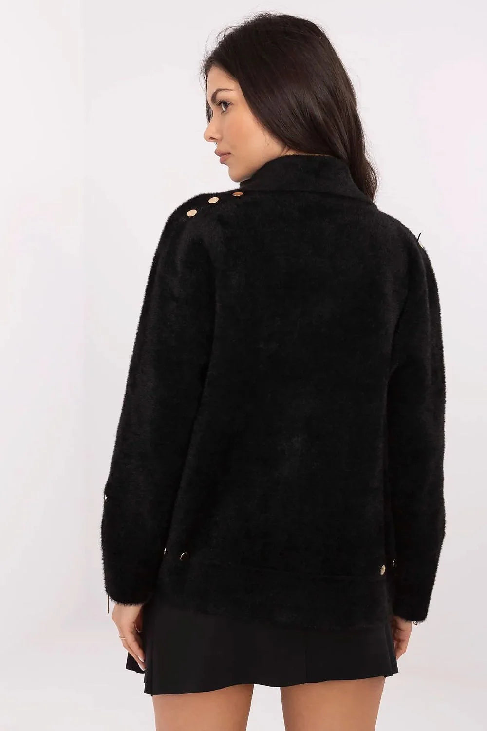 Veste élégante pour femme en laine et fibres synthétiques, style moderne, noir avec détails dorés, manches longues, fermeture éclair et boutons décoratifs