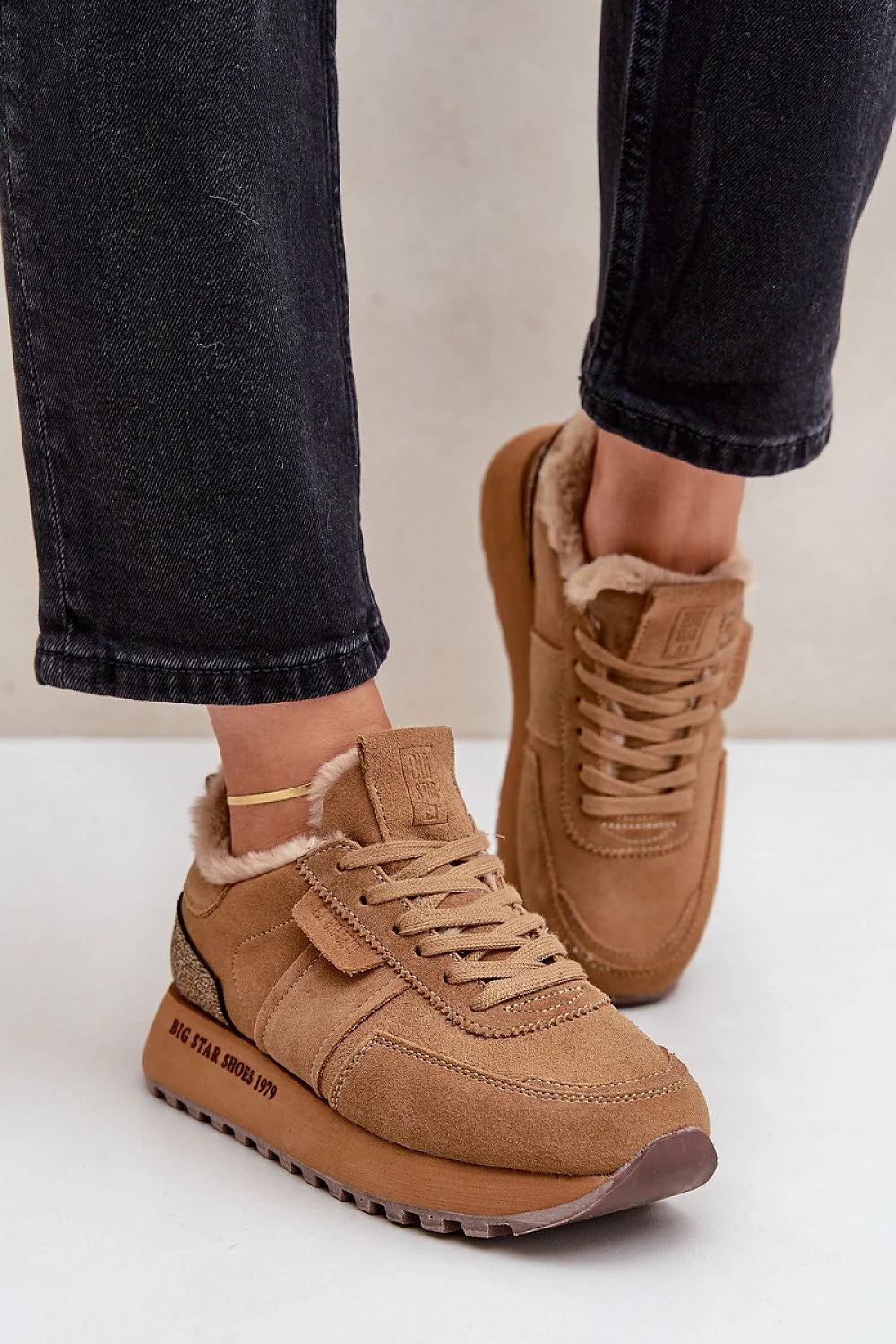 Chaussures de sport femmes Step in style daim fourrure style moderne élégant design sport-chic semelle Hi-Poly System confort durabilité