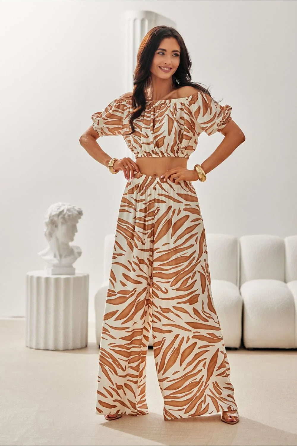 Ensemble femme crop top et pantalon large à imprimé animalier style bohème été 2023