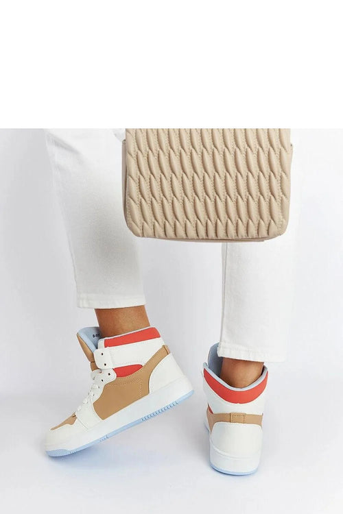 Baskets montantes femmes design moderne coloré cuir synthétique blanc beige rouge bleu pâle sportif occasion quotidienne