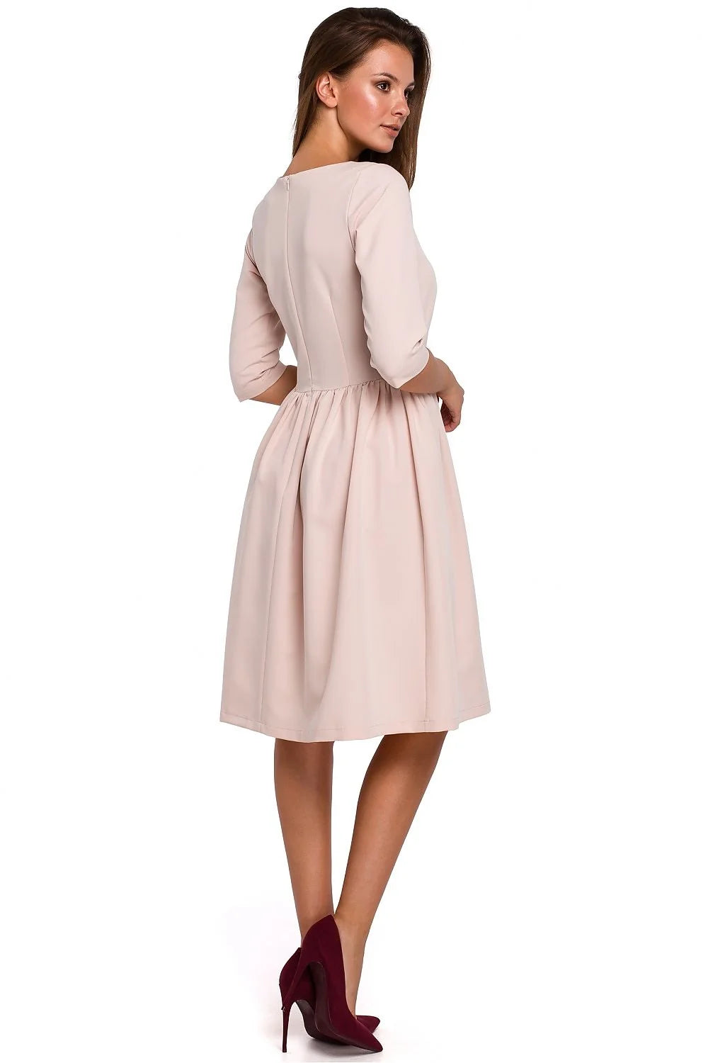 Robe en coton noir élégante et classique coupe évasée manches trois-quarts pour occasions spéciales