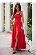 Robe longue élégante moderne couleur rouge vif fente haute dos lacing finitions soignées soirée mariage femme