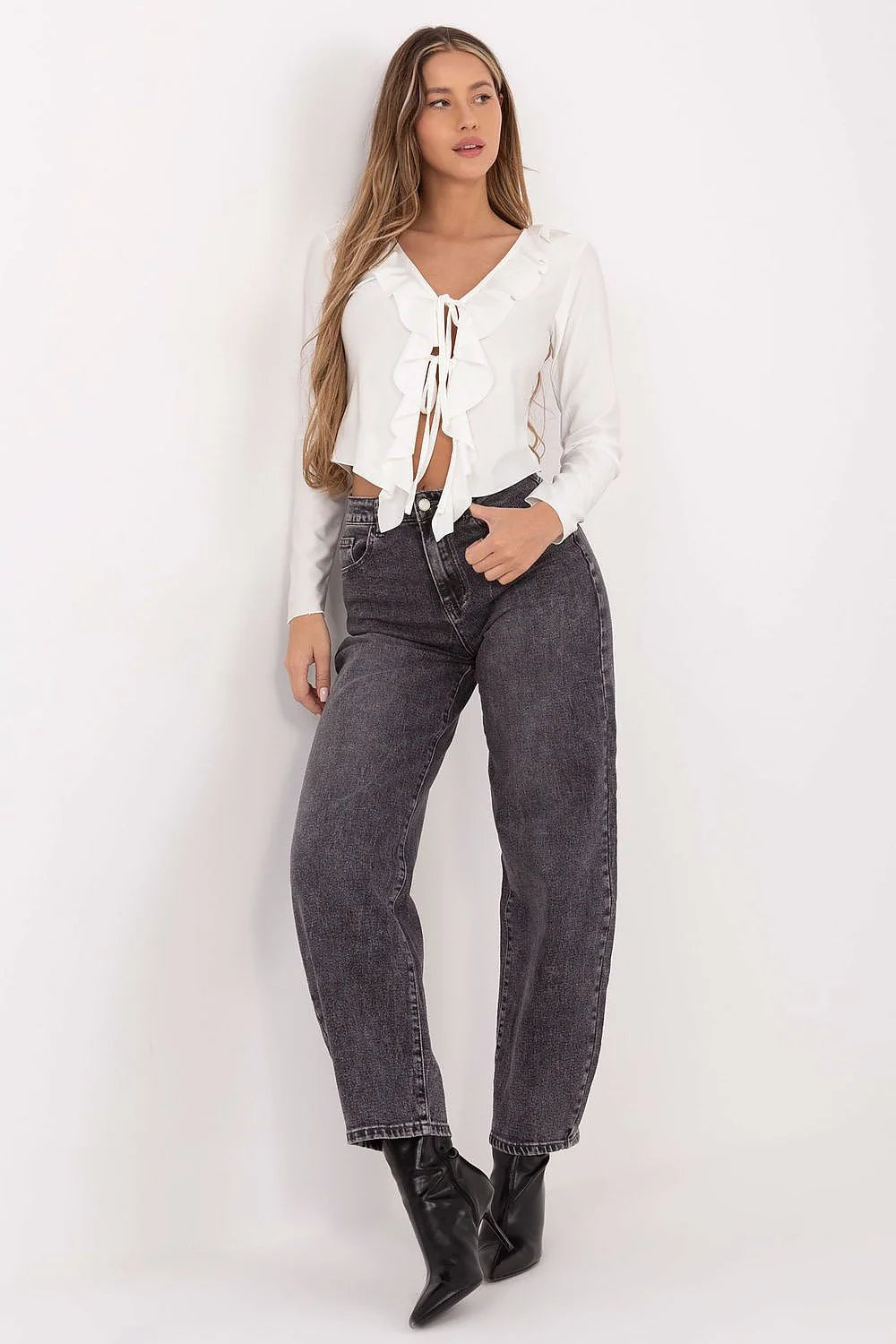 chemisier élégant femme soirée cérémonie sophistiqué fluide drapé léger polyester viscose court noeud volant romantique ajusté chic minimaliste féminin