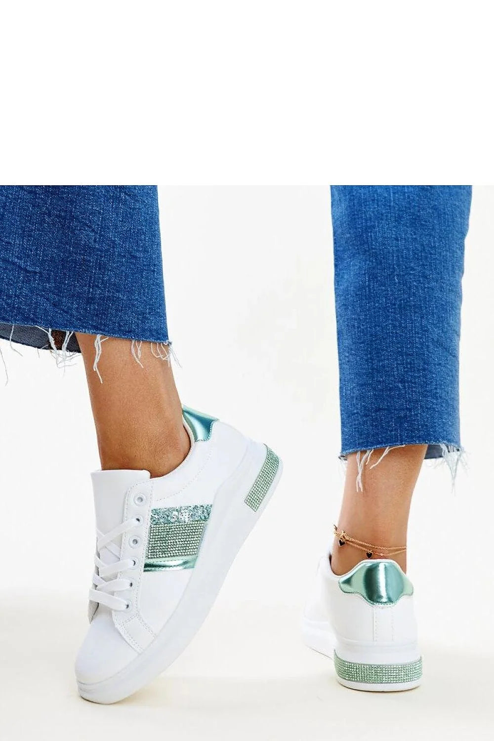 Chaussures de sport Solea pour femmes baskets blanches design moderne élégant lacets simili-cuir strass argenté vert émeraude confort durabilité mode sportif