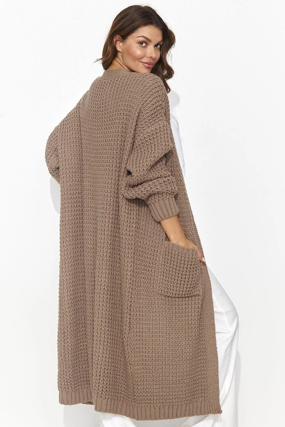 Cardigan pour femmes long maille épaisse taupe manches longues poches frontales sans boutons coupe décontractée garde-robe polyvalente