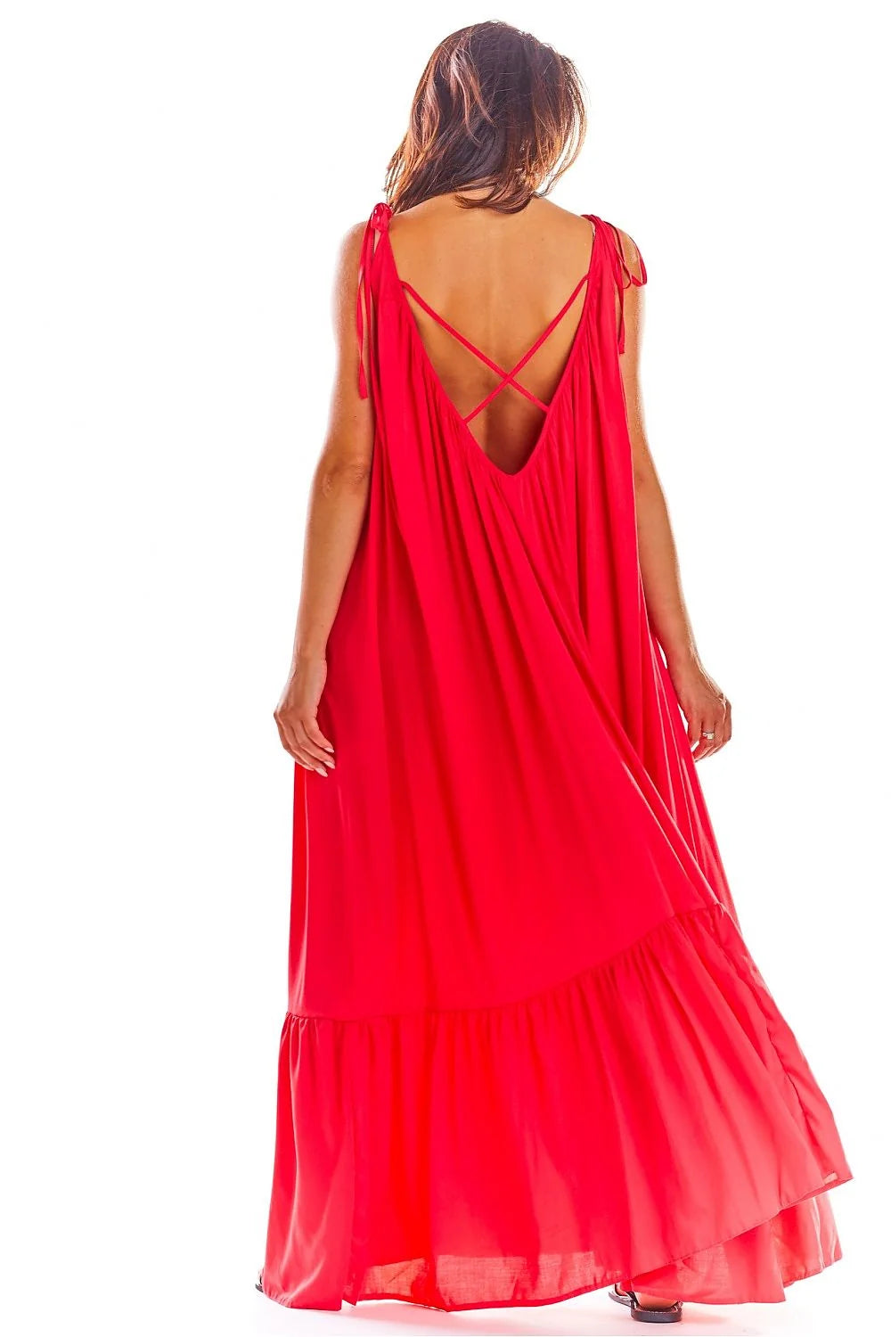 Robe longue AWAMA été 2023 coupe ample décolleté dos volant bas coloris rouge vif femmes viscose élasthanne