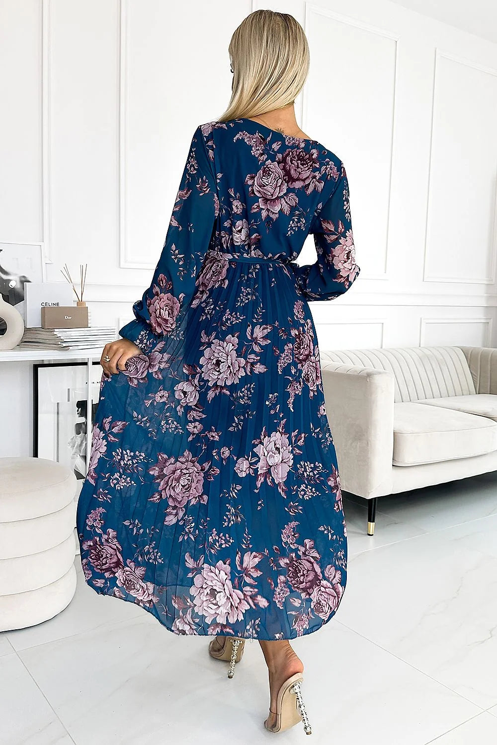 Robe de cocktail élégante longue manches longues encolure V profond ceinture nouée motif floral bleu Numoco basic femme