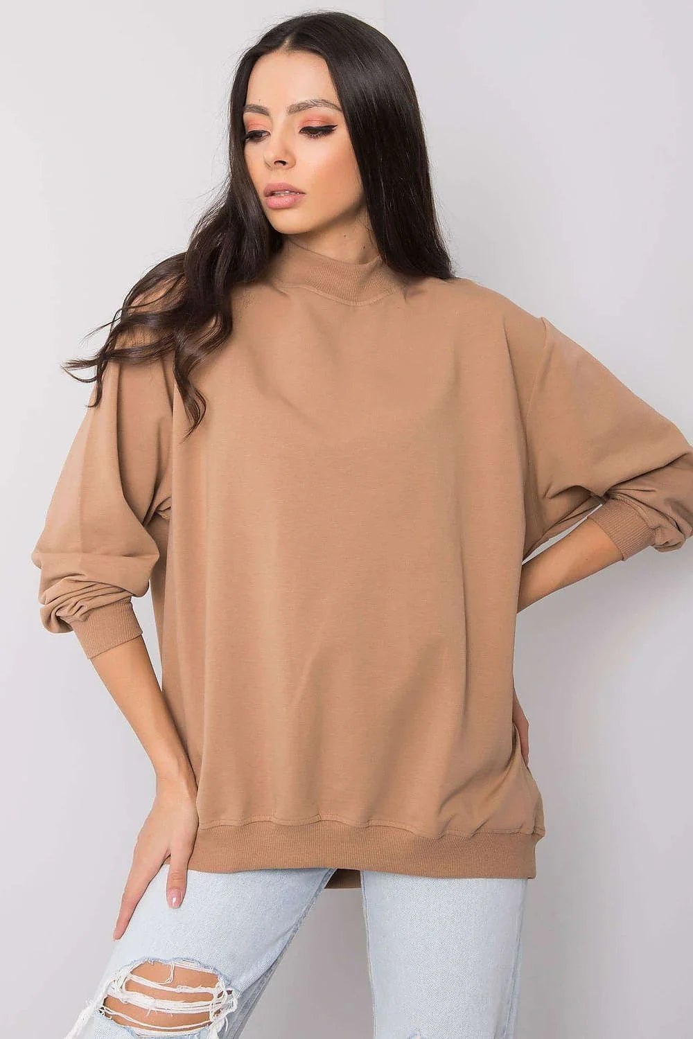 Sweatshirt BFG pour femme en coton 90% élasthanne 10%, style casual oversize, couleur bleu vif, manches longues, col rond côtelé, idéal pour tenues urbaines et décontractées