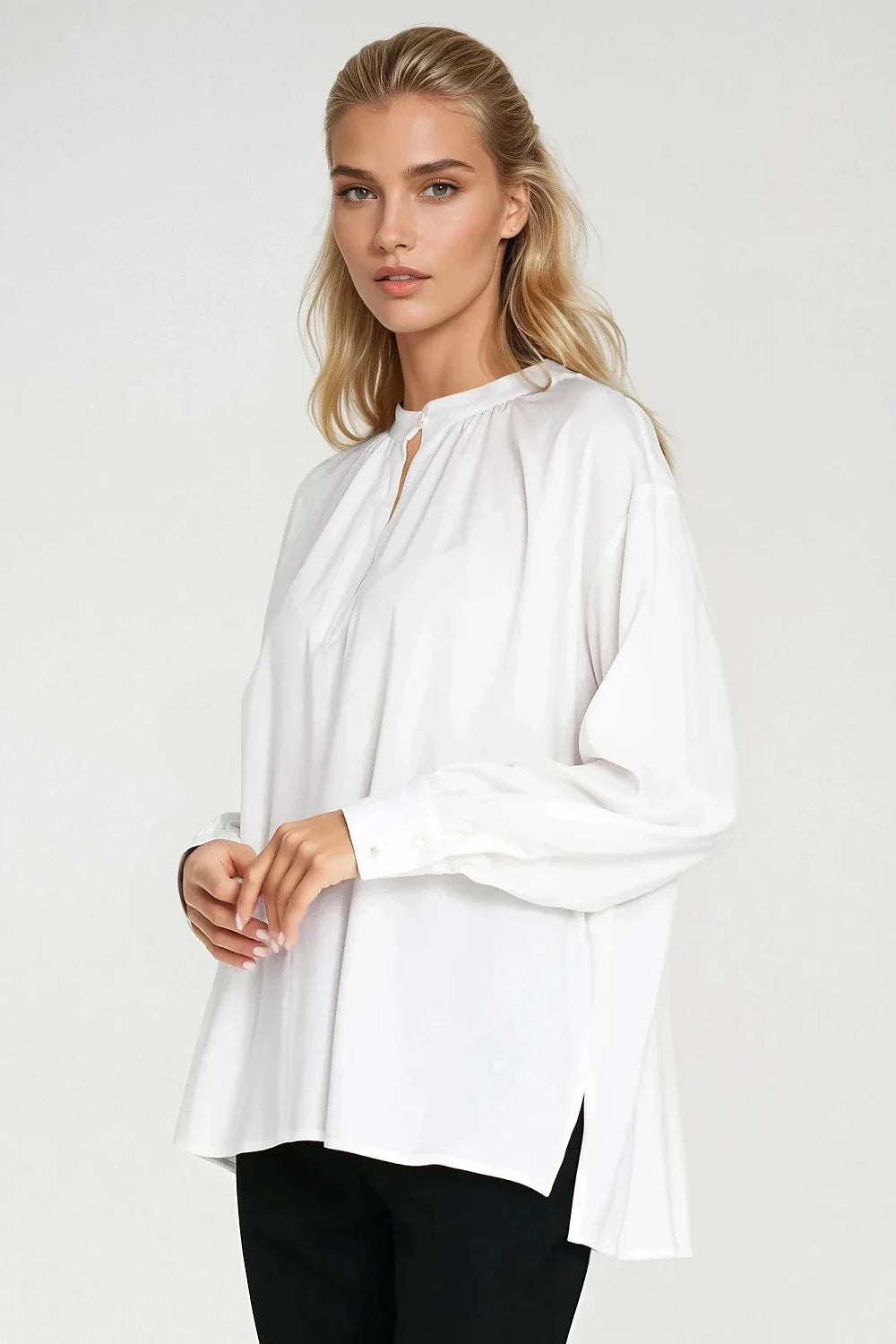 chemisier femme blanc oversize ample viscose léger fluide drapé col officier décolleté goutte boutonné manches longues poignets fronces