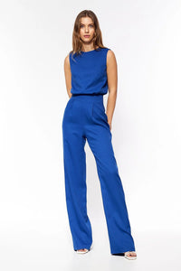 Combinaison polyester élasthanne bleu ajustée dos nu moderne soirée professionnel femme élégante sans-manches style