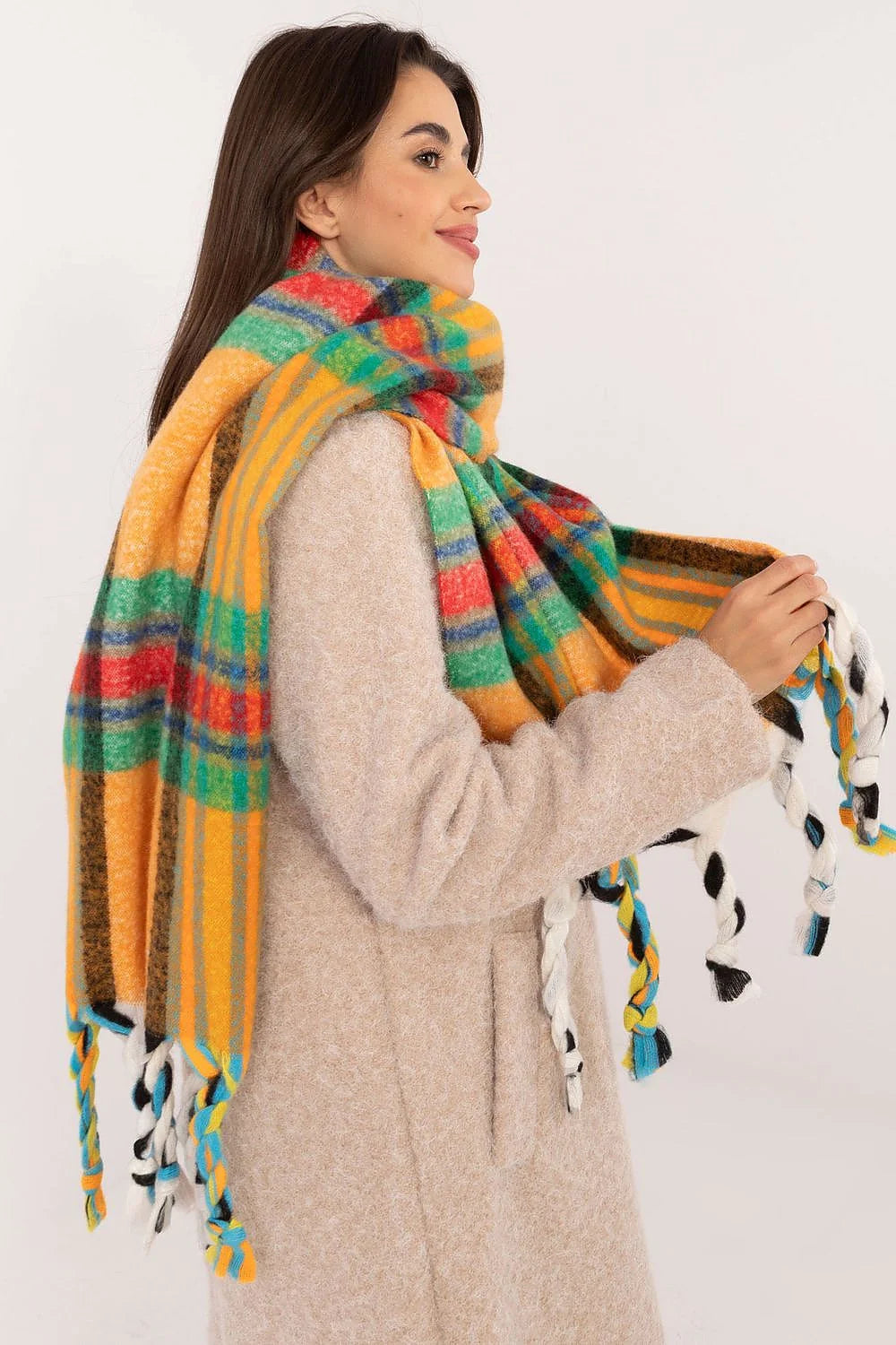 châle écharpe plaid foulard oversize XXL polyester doux épais duveteux moelleux carreaux multicolore tartan moutarde franges torsadées femme