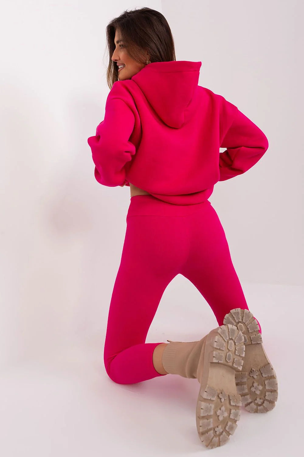Ensemble coordonné femme sweatshirt capuche legging rose vif moderne confort coupe ample liberté mouvement