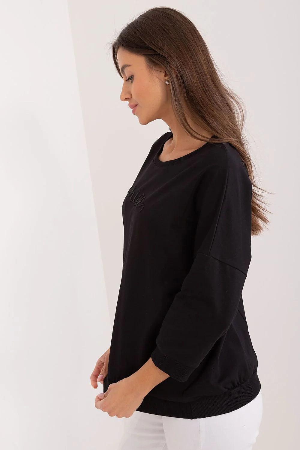 Sweatshirt femme en coton minimaliste couleur noire manches longues encolure ronde embroidered nice style décontracté polyvalent pour quotidien