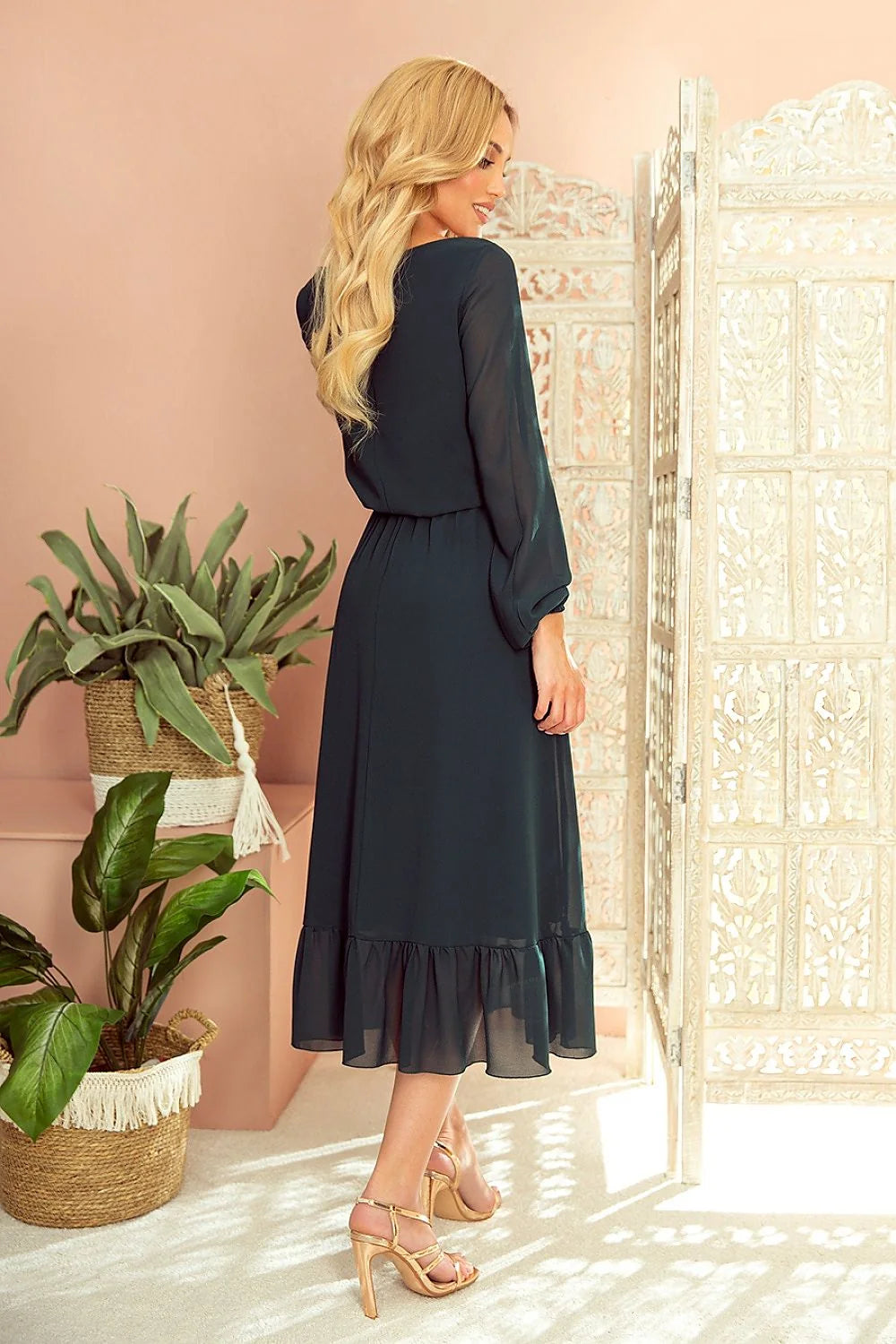 Robe cocktail femme en polyester élasthanne style moderne classique rose manches longues élégante soirée
