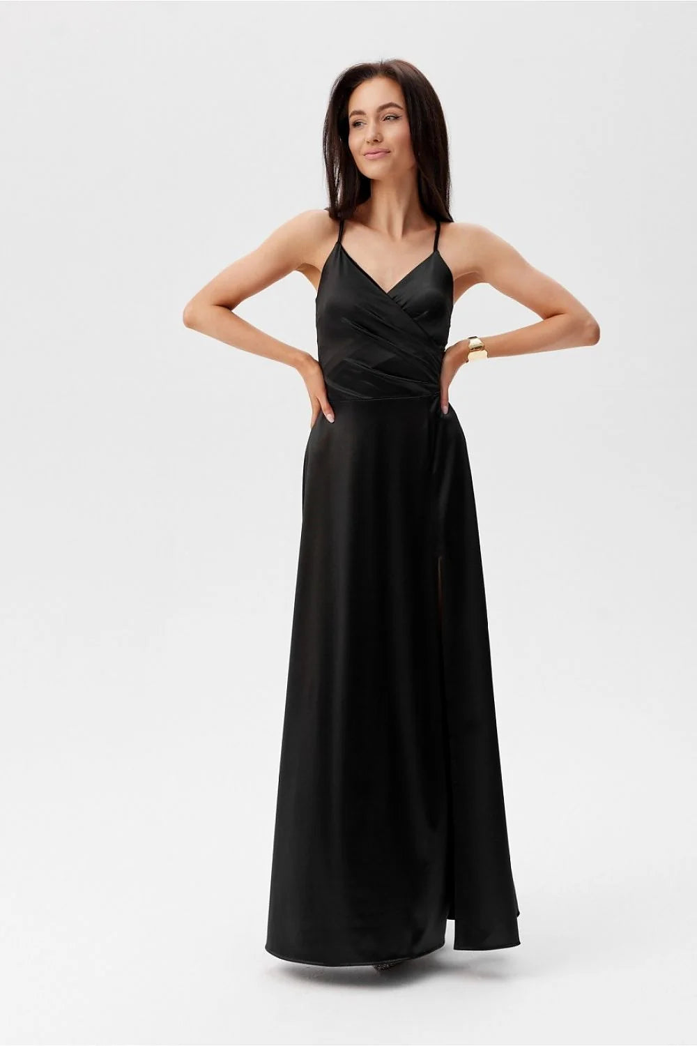 Robe longue élégante Roco Fashion occasion spéciale coupe ajustée évasée fente dos dentelle noire femme